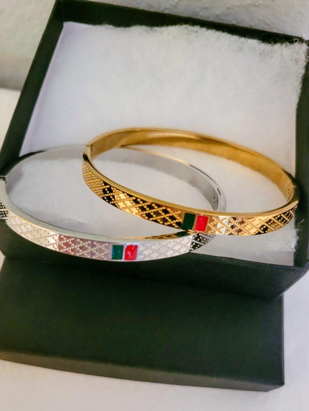 Luxury Style Bracelets - Picture 10 of 13